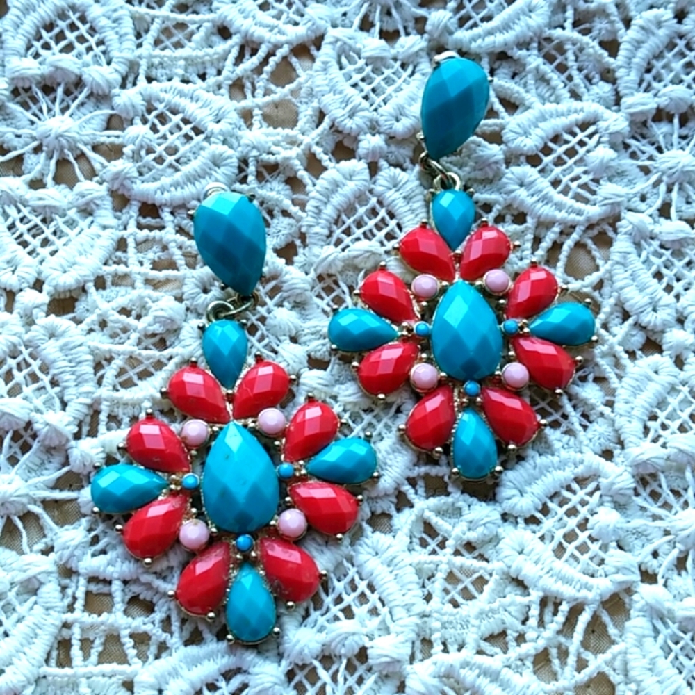 Floral Boho Southwest Dangle Earrings With Glass Cabuchons